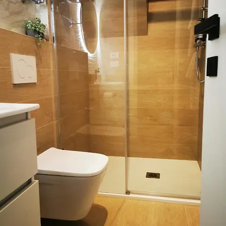 Interno12 Luminoso Bilocale Tra I Tetti *