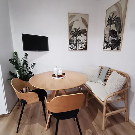 Interno12 Luminoso Bilocale Tra I Tetti *