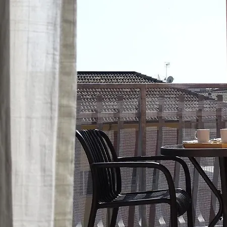 Interno12 Luminoso Bilocale Tra I Tetti *